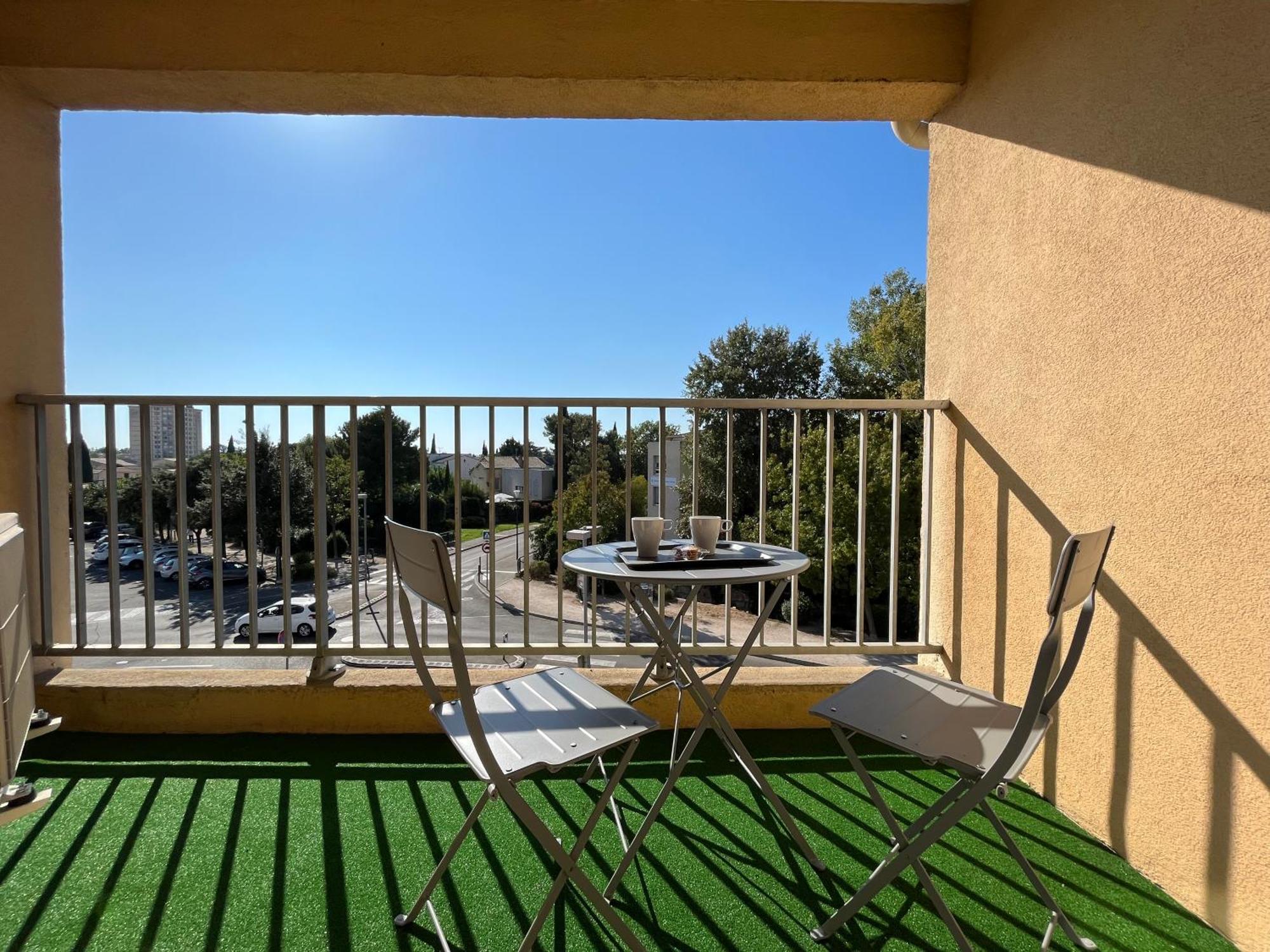 Confortable Appartement Pres D'Avignon 勒蓬泰 外观 照片
